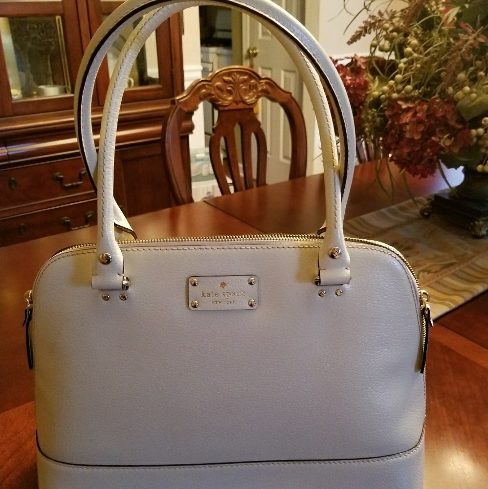 Handbag